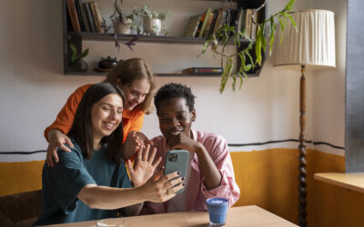 Virtual Family Reunions for Homebound Seniors: How to Create Memorable Online Gatherings
