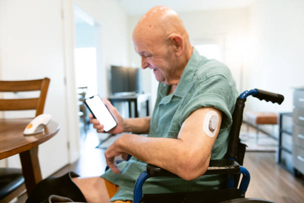 Senior Health Wearables: Top 10 Devices for 2025